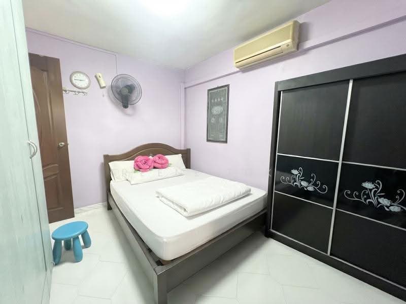 506 Bukit Batok Street 52, 506 Bukit Batok Street 52, Dairy Farm / Bukit Panjang / Choa Chu Kang, 2 Bedrooms, 645 sqft, HDB Flat For Sale, by Reene Tok, 500269244 - Bedroom - PropertyGuru.com.sg