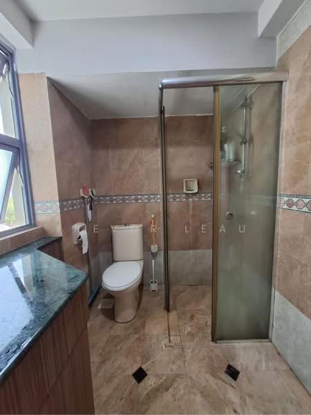 Aquarius By The Park, 5 Bedok Reservoir View, Bedok / Upper East Coast, 3 Bedrooms, 1,324 sqft, Condominium For Sale, by Trevor Leau, 500269245 - PropertyGuru.com.sg