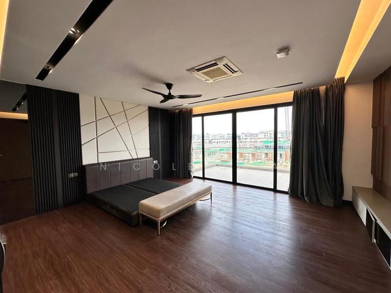 Jalan Jarak, Jalan Jarak , Jalan Bangau, Jalan Redop. Jalan Kelulut, Seletar Hills Estate, Seletar / Yio Chu Kang, 6 Bedrooms, 5,300 sqft, Semi-Detached House For Sale, by Nicole Chia, 500269267 - Bedroom - PropertyGuru.com.sg