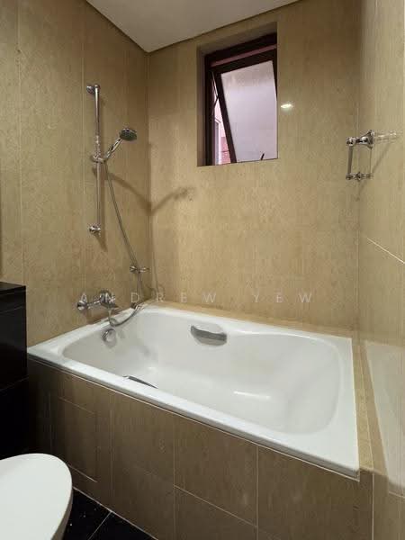 St. Martin Residence, 2 Saint Martin's Drive, Tanglin / Holland / Bukit Timah, 1 Bedroom, 603 sqft, Condominium For Rent, by Andrew Yew, 500269269 - Bathroom - PropertyGuru.com.sg