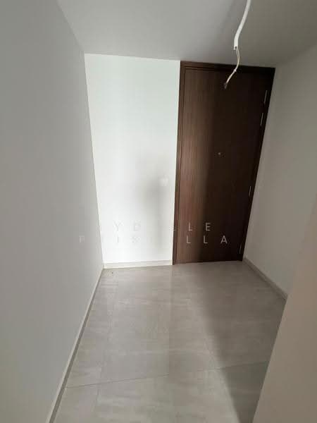 Grand Dunman, 16 Dunman Road, East Coast / Marine Parade, 3 Bedrooms, 1,119 sqft, Condominium For Rent, by Sydelle Priscilla, 500269278 - Entrance - PropertyGuru.com.sg