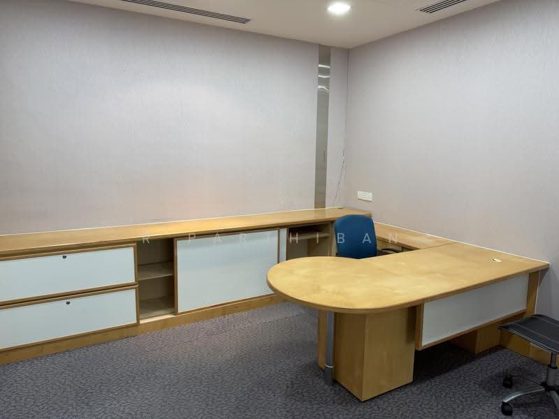 Toh Guan Centre, 21 Toh Guan Road East, Boon Lay / Jurong / Tuas, 2,433 sqft, Light Industrial (B1) For Rent, by R Parthiban, 500269286 - Interior - CommercialGuru.com.sg