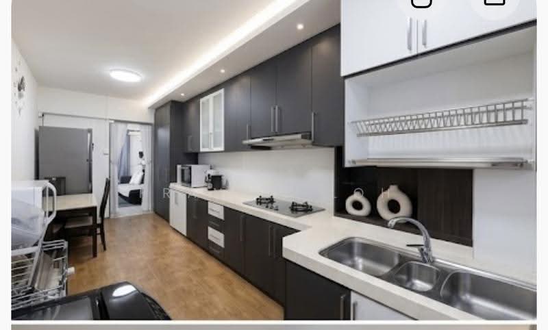 350 Yishun Avenue 11, 350 Yishun Avenue 11, Sembawang / Yishun, 3 Bedrooms, 1,163 sqft, HDB Flat For Sale, by Francis Loh, 500269287 - Kitchen - PropertyGuru.com.sg