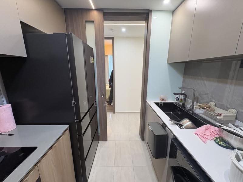 Lumina Grand, Bukit Batok West Ave. 5, Dairy Farm / Bukit Panjang / Choa Chu Kang, Room Rental, 200 sqft, Condominium For Rent, by Dylan Poh, 500269298 - Kitchen - PropertyGuru.com.sg