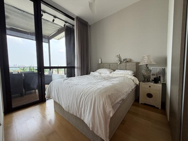 The Crest, 101 Prince Charles Crescent, Alexandra / Commonwealth, 2 Bedrooms, 775 sqft, Condominium For Sale, by Aaron Oon, 500269307 - Bedroom - PropertyGuru.com.sg