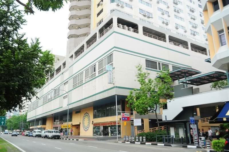 Textile Centre, 200 Jalan Sultan, Beach Road / Bugis / Rochor, 2 Bedrooms, 904 sqft, Apartment For Sale, by Ricson Tan, 500269310 - Exterior - PropertyGuru.com.sg