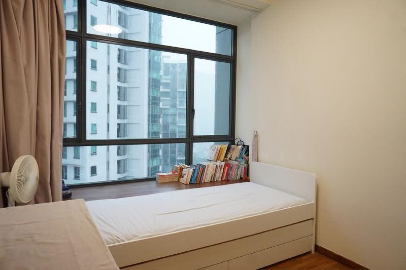 Rochelle At Newton, 188 Keng Lee Road, Newton / Novena, 2 Bedrooms, 1,012 sqft, Condominium For Sale, by Seah Pei Khee, 500269312 - Bedroom - PropertyGuru.com.sg
