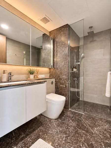 Parc Esta, 912 Sims Avenue, Eunos / Geylang / Paya Lebar, 1 Bedroom, 452 sqft, Condominium For Sale, by Ivan Chong, 500269313 - Bathroom - PropertyGuru.com.sg