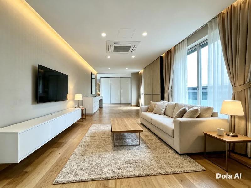 2009 Detached House Freehold, Riviera Drive, Bedok / Upper East Coast, 6 Bedrooms, 7,900 sqft, Detached House For Sale, by Joey Chua, 500269320 - Living Room - PropertyGuru.com.sg