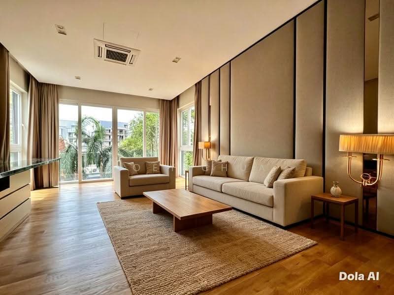 2009 Detached House Freehold, Riviera Drive, Bedok / Upper East Coast, 6 Bedrooms, 7,900 sqft, Detached House For Sale, by Joey Chua, 500269320 - Living Room - PropertyGuru.com.sg