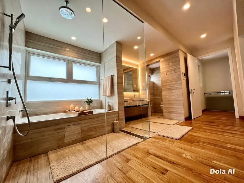 2009 Detached House Freehold, Riviera Drive, Bedok / Upper East Coast, 6 Bedrooms, 7,900 sqft, Detached House For Sale, by Joey Chua, 500269320 - Bathroom - PropertyGuru.com.sg