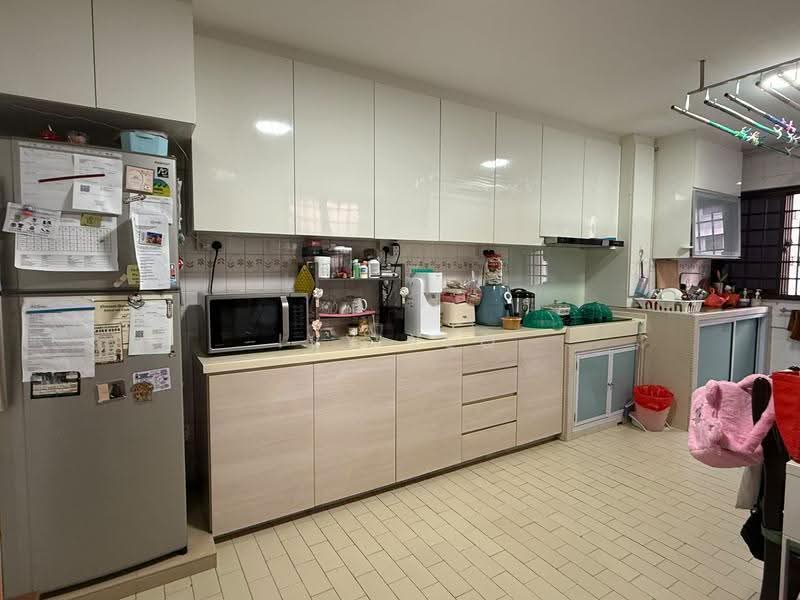 245 Hougang Street 22, 245 Hougang Street 22, Hougang / Punggol / Sengkang, 4 Bedrooms, 1,345 sqft, HDB Flat For Sale, by Ivy Yeo, 500269322 - Kitchen - PropertyGuru.com.sg