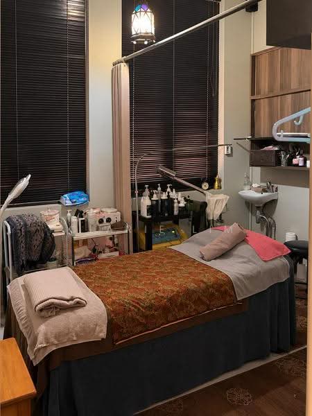 Liang Seah Place, 1 Liang Seah Street, Beach Road / Bugis / Rochor, 878 sqft, Shop / Shophouse For Rent, by Clarie Lim, 500269326 - Interior - CommercialGuru.com.sg