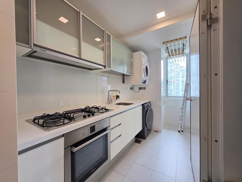 One Amber, 9 Amber Gardens, East Coast / Marine Parade, 2 Bedrooms, 958 sqft, Condominium For Sale, by Alycia Wang, 500269327 - Kitchen - PropertyGuru.com.sg