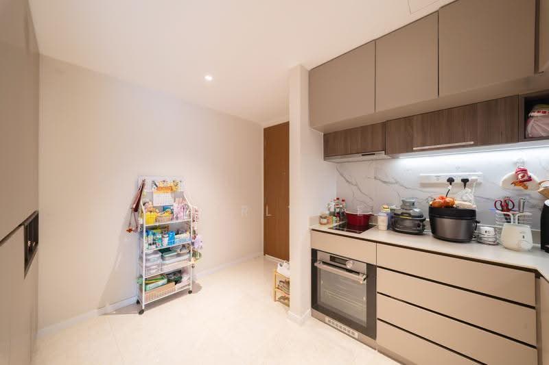 Verdale, 2 De Souza Avenue, Clementi Park / Upper Bukit Timah, 2 Bedrooms, 743 sqft, Condominium For Sale, by Beverly Tee, 500269328 - Kitchen - PropertyGuru.com.sg