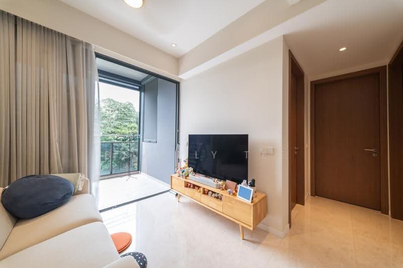 Verdale, 2 De Souza Avenue, Clementi Park / Upper Bukit Timah, 2 Bedrooms, 743 sqft, Condominium For Sale, by Beverly Tee, 500269328 - Living Room - PropertyGuru.com.sg