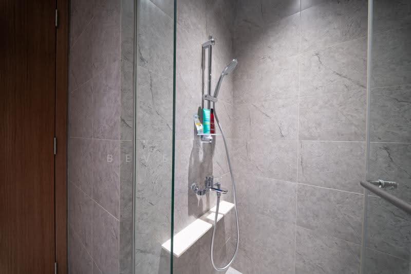 Verdale, 2 De Souza Avenue, Clementi Park / Upper Bukit Timah, 2 Bedrooms, 743 sqft, Condominium For Sale, by Beverly Tee, 500269328 - Bathroom - PropertyGuru.com.sg