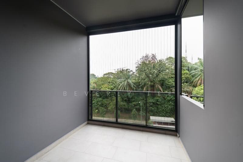 Verdale, 2 De Souza Avenue, Clementi Park / Upper Bukit Timah, 2 Bedrooms, 743 sqft, Condominium For Sale, by Beverly Tee, 500269328 - Balcony - PropertyGuru.com.sg