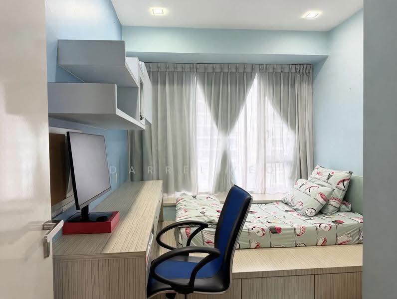 The Centris, 61 Jurong West Central 3, Boon Lay / Jurong / Tuas, 3 Bedrooms, 1,238 sqft, Condominium For Sale, by Darrel Yeo, 500269338 - Bedroom - PropertyGuru.com.sg