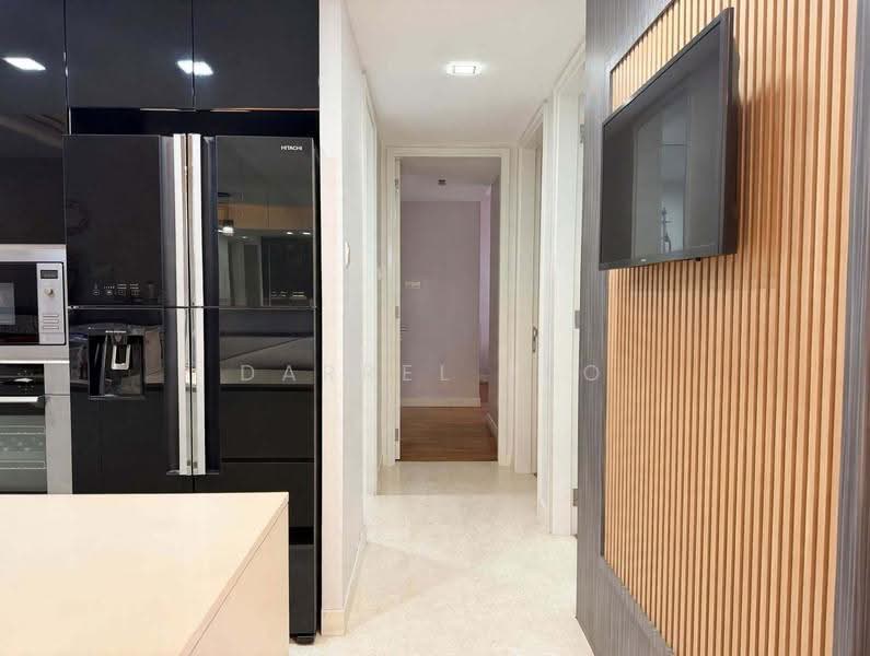 The Centris, 61 Jurong West Central 3, Boon Lay / Jurong / Tuas, 3 Bedrooms, 1,238 sqft, Condominium For Sale, by Darrel Yeo, 500269338 - Corridor - PropertyGuru.com.sg