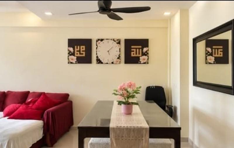 639 Bedok Reservoir Road, 639 Bedok Reservoir Road, Eunos / Geylang / Paya Lebar, 4 Bedrooms, 1,539 sqft, HDB Flat For Sale, by Chal Sulaiman, 500269344 - Living Room - PropertyGuru.com.sg