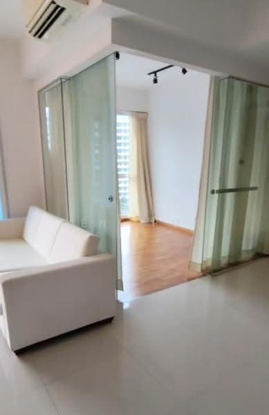 The Tampines Trilliant, 21 Tampines Central 7, Pasir Ris / Tampines, 2 Bedrooms, 827 sqft, Condominium For Rent, by Gene Pok, 500269346 - Living Room - PropertyGuru.com.sg