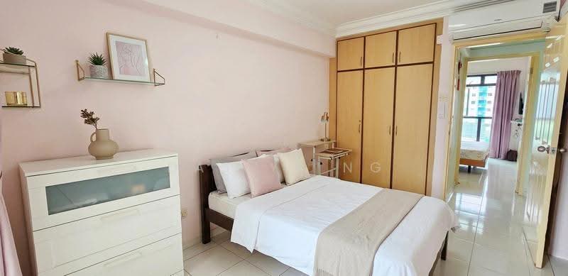 686C Jurong West Central 1, 686C Jurong West Central 1, Boon Lay / Jurong / Tuas, 3 Bedrooms, 990 sqft, HDB Flat For Sale, by Daslyn Ng, 500269347 - Master Bedroom - PropertyGuru.com.sg