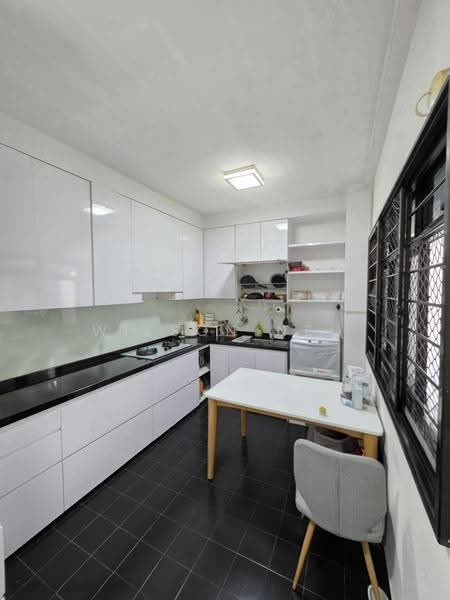 653B Jurong West Street 61, 653B Jurong West Street 61, Boon Lay / Jurong / Tuas, 3 Bedrooms, 1,184 sqft, HDB Flat For Rent, by Wilson Neo, 500269351 - Kitchen - PropertyGuru.com.sg