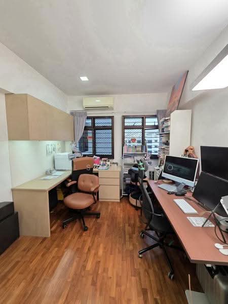 653B Jurong West Street 61, 653B Jurong West Street 61, Boon Lay / Jurong / Tuas, 3 Bedrooms, 1,184 sqft, HDB Flat For Rent, by Wilson Neo, 500269351 - Study - PropertyGuru.com.sg