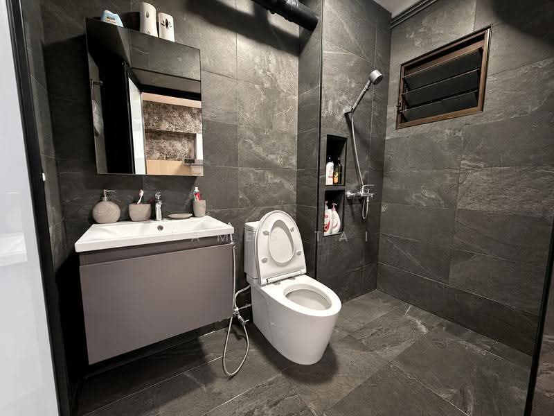 145 Rivervale Drive, 145 Rivervale Drive, Hougang / Punggol / Sengkang, 3 Bedrooms, 1,248 sqft, HDB Flat For Sale, by James Tai, 500269355 - Bathroom - PropertyGuru.com.sg