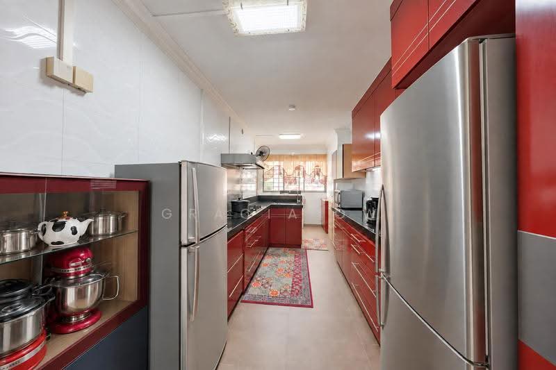 607 Hougang Avenue 4, 607 Hougang Avenue 4, Hougang / Punggol / Sengkang, 3 Bedrooms, 1,313 sqft, HDB Flat For Sale, by Gracia Ow, 500269358 - Kitchen - PropertyGuru.com.sg
