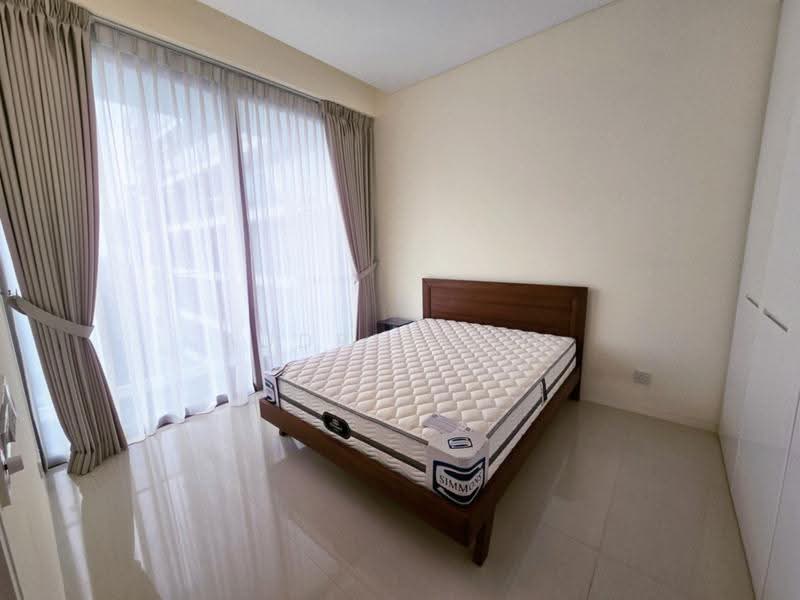 Scotts Square, 8 Scotts Road, Orchard / River Valley, 1 Bedroom, 624 sqft, Condominium For Rent, by Audrey Lin, 500269359 - Bedroom - PropertyGuru.com.sg