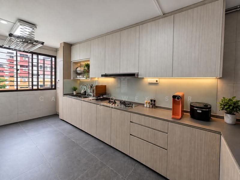 105 Pasir Ris Street 12, 105 Pasir Ris Street 12, Pasir Ris / Tampines, Room Rental, 220 sqft, HDB Flat For Rent, by Callie Qwek Sor Chin, 500269364 - Kitchen - PropertyGuru.com.sg
