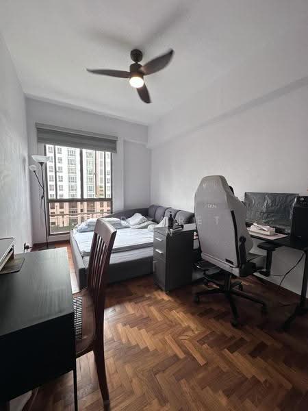 Parkview Apartments, 1 Bukit Batok Street 25, Dairy Farm / Bukit Panjang / Choa Chu Kang, 3 Bedrooms, 1,120 sqft, Apartment For Sale, by Margaret Tan, 500269365 - Bedroom - PropertyGuru.com.sg