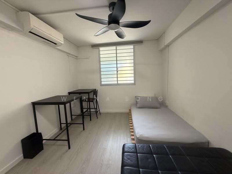 Room Rental near Commonwealth MRT, , Room Rental, 97 sqft, HDB Flat For Rent, by Wenna Song, 500269374 - Bedroom - PropertyGuru.com.sg