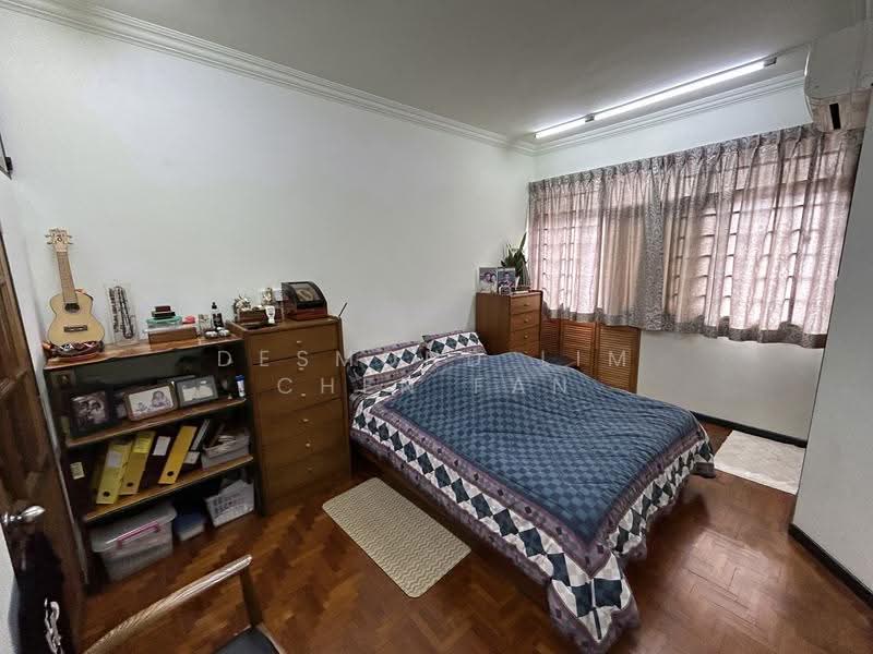 Sultan Gate Place, 1 Sultan Gate, Beach Road / Bugis / Rochor, 2 Bedrooms, 968 sqft, Condominium For Sale, by Desmond Lim Chen Fan, 500269379 - Bedroom - PropertyGuru.com.sg