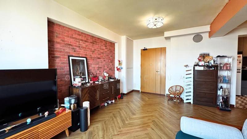 116A Jalan Tenteram, 116A Jalan Tenteram, Balestier / Toa Payoh, 3 Bedrooms, 1,001 sqft, HDB Flat For Sale, by Jocelyn Chua 蔡颸嬣, 500269389 - Living Room - PropertyGuru.com.sg