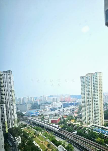 Queens Peak, 3 Dundee Road, Alexandra / Commonwealth, 3 Bedrooms, 947 sqft, Condominium For Sale, by Raymond Tan, 500269399 - City View - PropertyGuru.com.sg