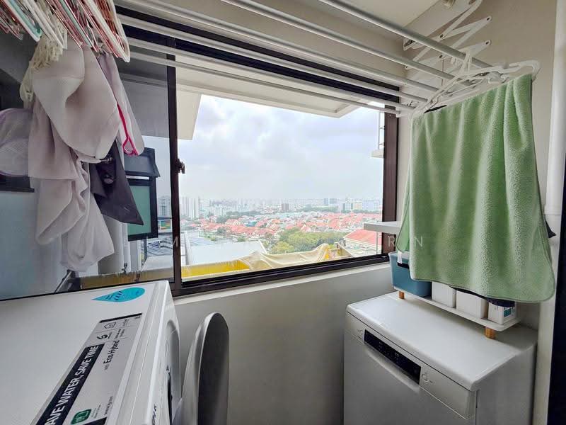 112B Alkaff Crescent, 112B Alkaff Crescent, Macpherson / Potong Pasir, 3 Bedrooms, 1,001 sqft, HDB Flat For Sale, by Lim Kai Vearn, 500269409 - Balcony - PropertyGuru.com.sg