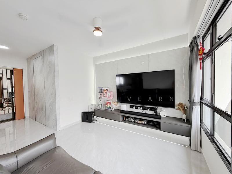 112B Alkaff Crescent, 112B Alkaff Crescent, Macpherson / Potong Pasir, 3 Bedrooms, 1,001 sqft, HDB Flat For Sale, by Lim Kai Vearn, 500269409 - Living Room - PropertyGuru.com.sg