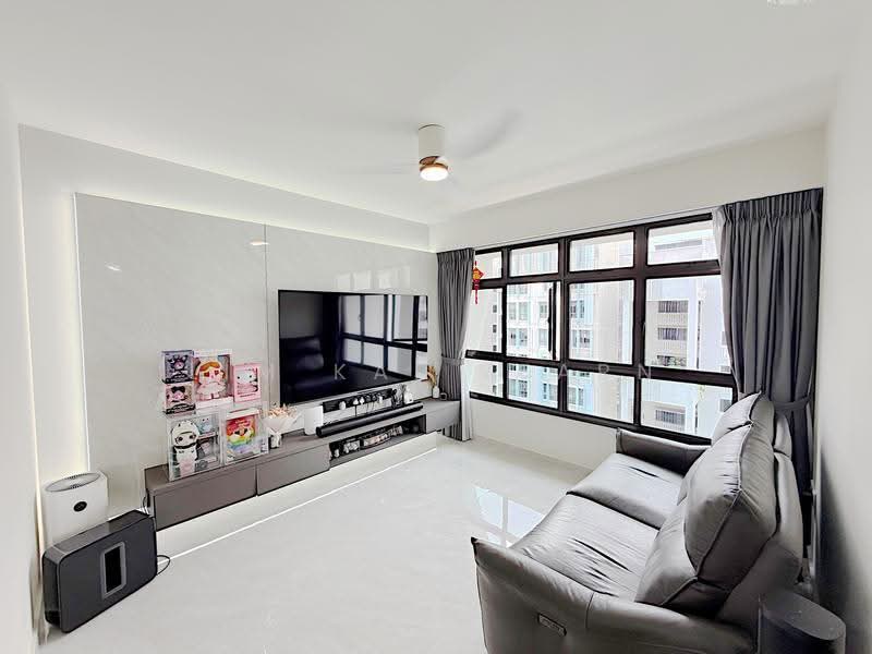 112B Alkaff Crescent, 112B Alkaff Crescent, Macpherson / Potong Pasir, 3 Bedrooms, 1,001 sqft, HDB Flat For Sale, by Lim Kai Vearn, 500269409 - Living Room - PropertyGuru.com.sg