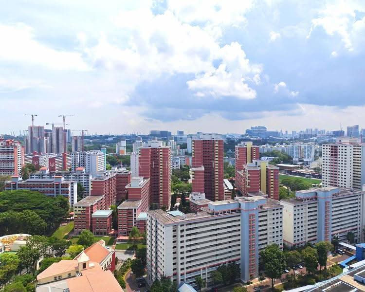 Queens Peak, 3 Dundee Road, Alexandra / Commonwealth, 2 Bedrooms, 495 sqft, Condominium For Sale, by Claire Tay, 500269412 - Exterior - PropertyGuru.com.sg