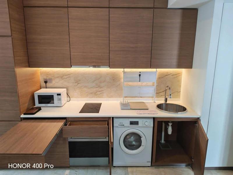 Queens Peak, 3 Dundee Road, Alexandra / Commonwealth, 2 Bedrooms, 495 sqft, Condominium For Sale, by Claire Tay, 500269412 - PropertyGuru.com.sg