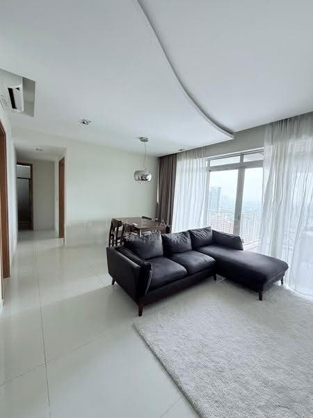 The Metropolitan Condominium, 6 Alexandra View, Alexandra / Commonwealth, 2 Bedrooms, 1,066 sqft, Condominium For Rent, by Anthea Yeo 杨丽娇, 500269422 - Living Room - PropertyGuru.com.sg