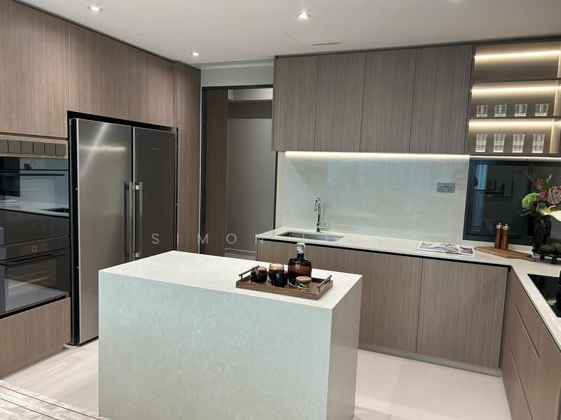 Amberwood at Holland, Tanglin / Holland / Bukit Timah, 5 Bedrooms, 1,561 sqft, Condominium For Sale, by Simon Leow, 500269423 - PropertyGuru.com.sg