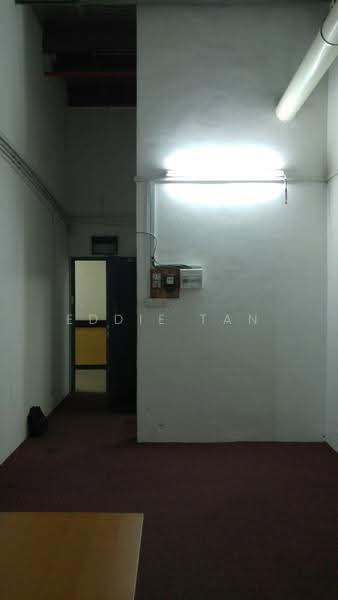 Woodlands Industrial Park E1, 19 Woodlands Industrial Park E1, Sembawang / Yishun, 500 sqft, Light Industrial (B1) For Rent, by Eddie Tan, 500269424 - Interior - CommercialGuru.com.sg
