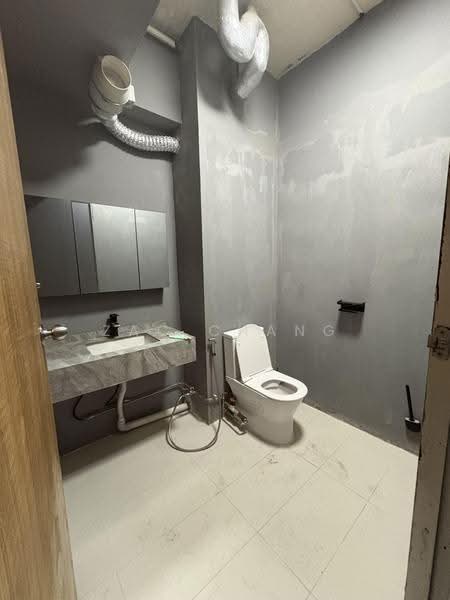 North Spring Bizhub, 11 Yishun industrial Street 1, Sembawang / Yishun, 1,500 sqft, Light Industrial (B1) For Rent, by Zac Chang, 500269425 - Bathroom - CommercialGuru.com.sg