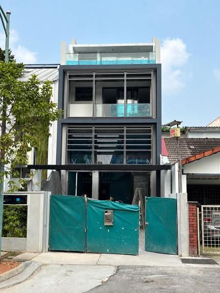 Brand New Freehold Terrace in D20, Ang Mo Kio / Bishan / Thomson, 5 Bedrooms, 5,132 sqft, Terraced House For Sale, by Ivan Lim, 500269435 - Exterior - PropertyGuru.com.sg
