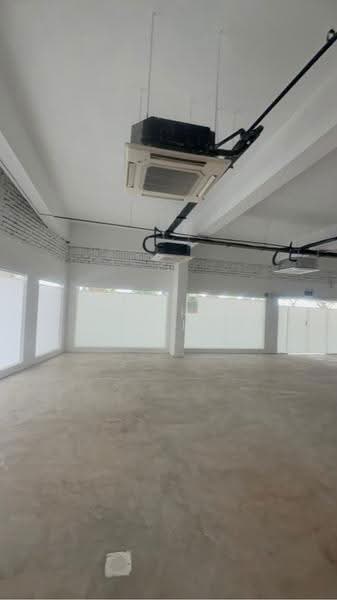 215 Bedok North Street 1, 215 215, Bedok / Upper East Coast, 1,900 sqft, Food & Beverage For Rent, by Ssharon Loh, 500269437 - CommercialGuru.com.sg