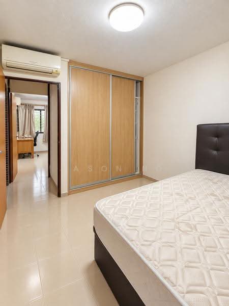 680 Hougang Avenue 8, 680 Hougang Avenue 8, Hougang / Punggol / Sengkang, 3 Bedrooms, 904 sqft, HDB Flat For Rent, by Jason Ng, 500269439 - Bedroom - PropertyGuru.com.sg